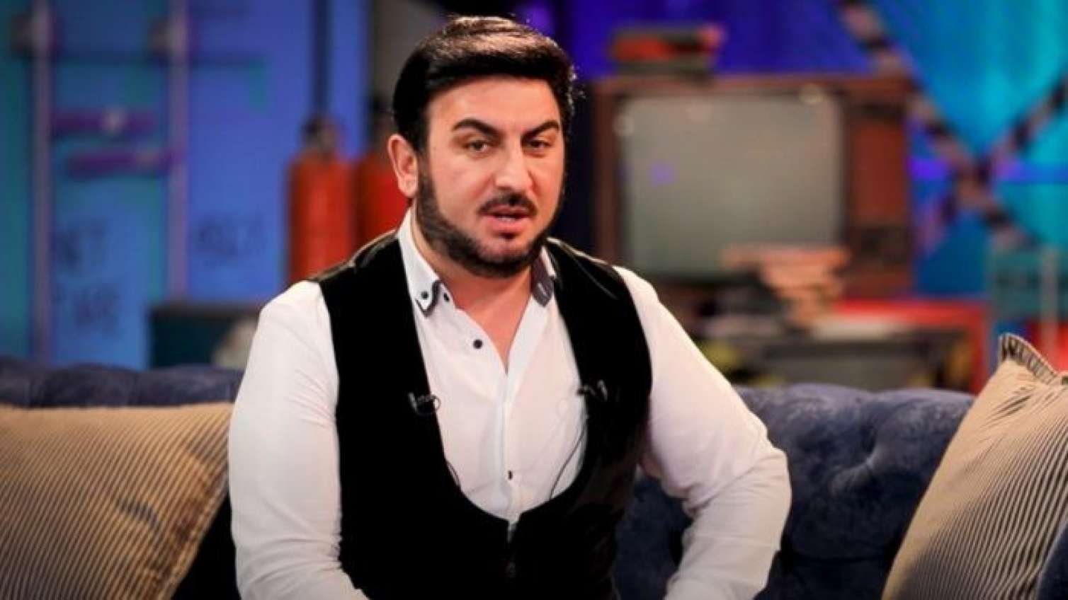 “Çuşka”ları söz sahibi etməyək - Tolik müğənniləri təhqir etdi 