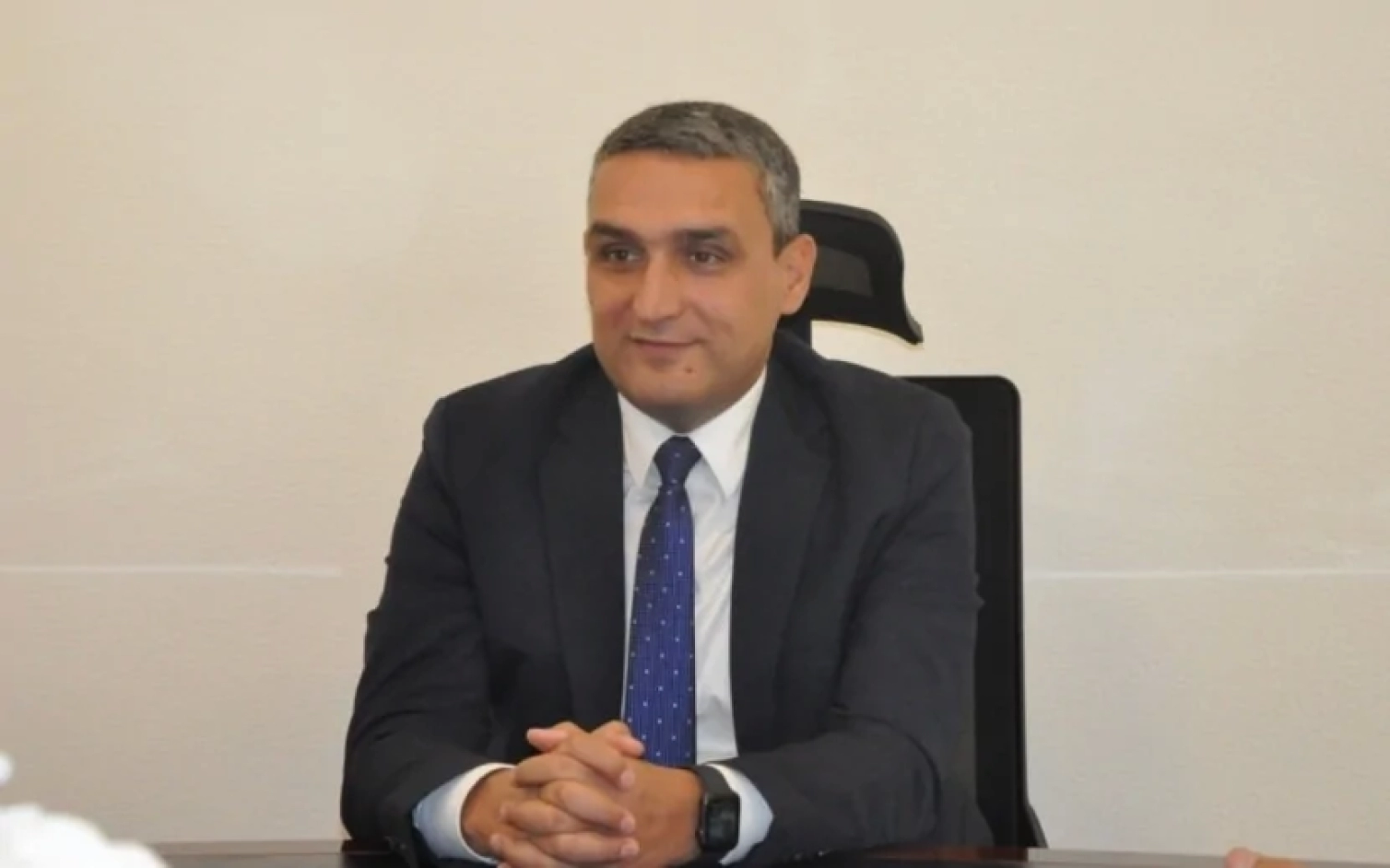 Qarabağ Universitetinin rektorunun bu səlahiyyətləri əlindən ALINDI 