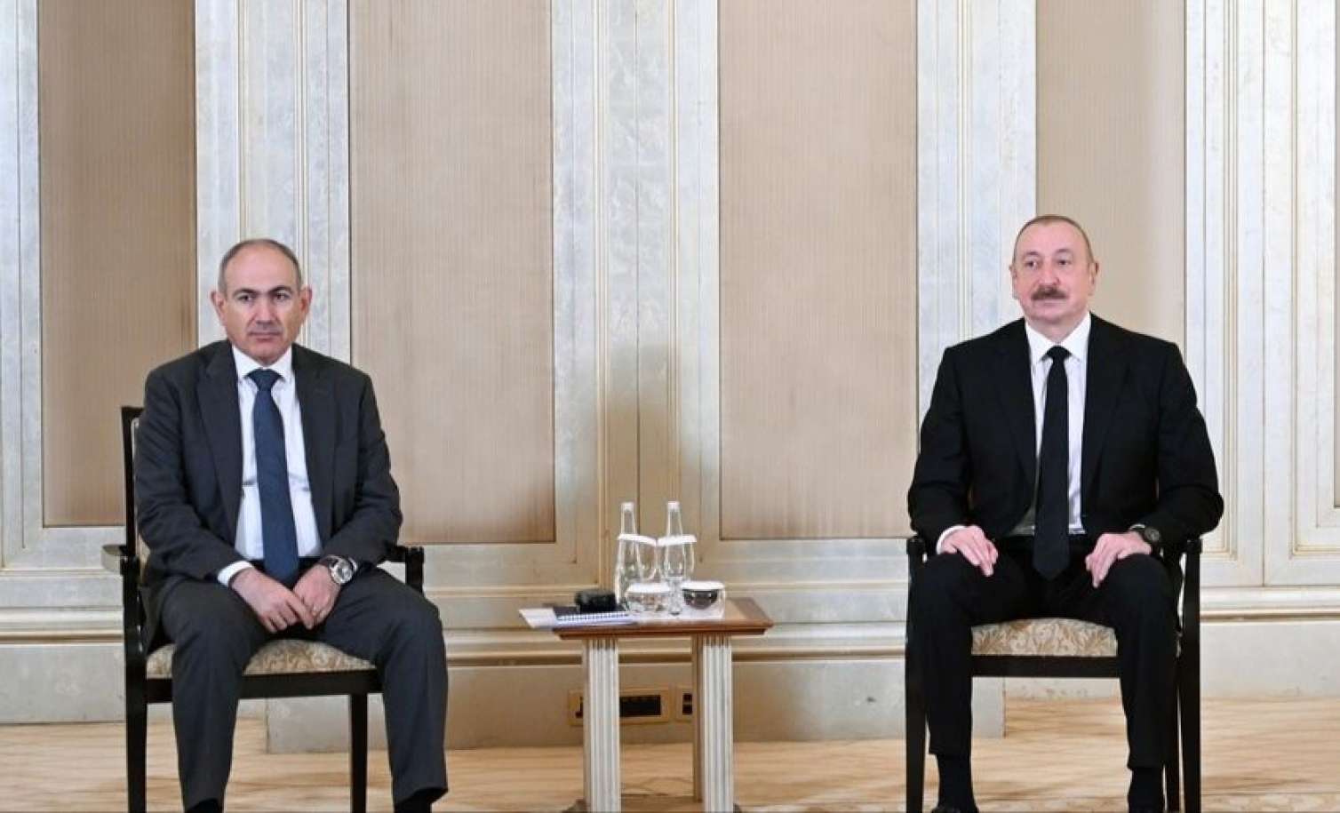Vaşinqton görüşü: Yekun sülh mümkündürmü?  
