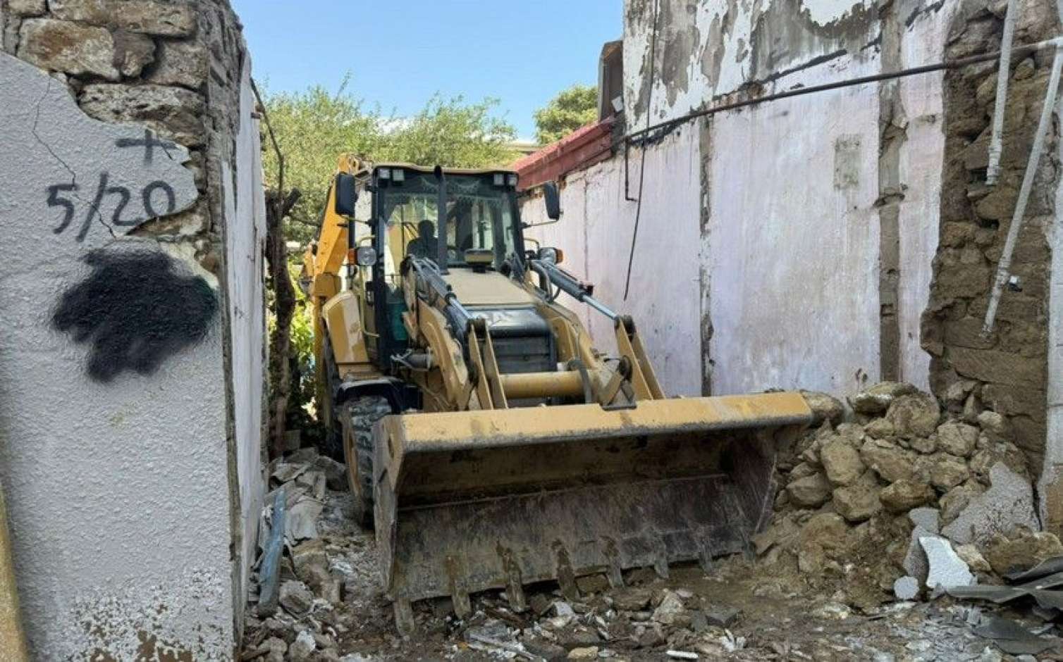 “Sovetski”də növbəti söküntüyə BAŞLANILDI 