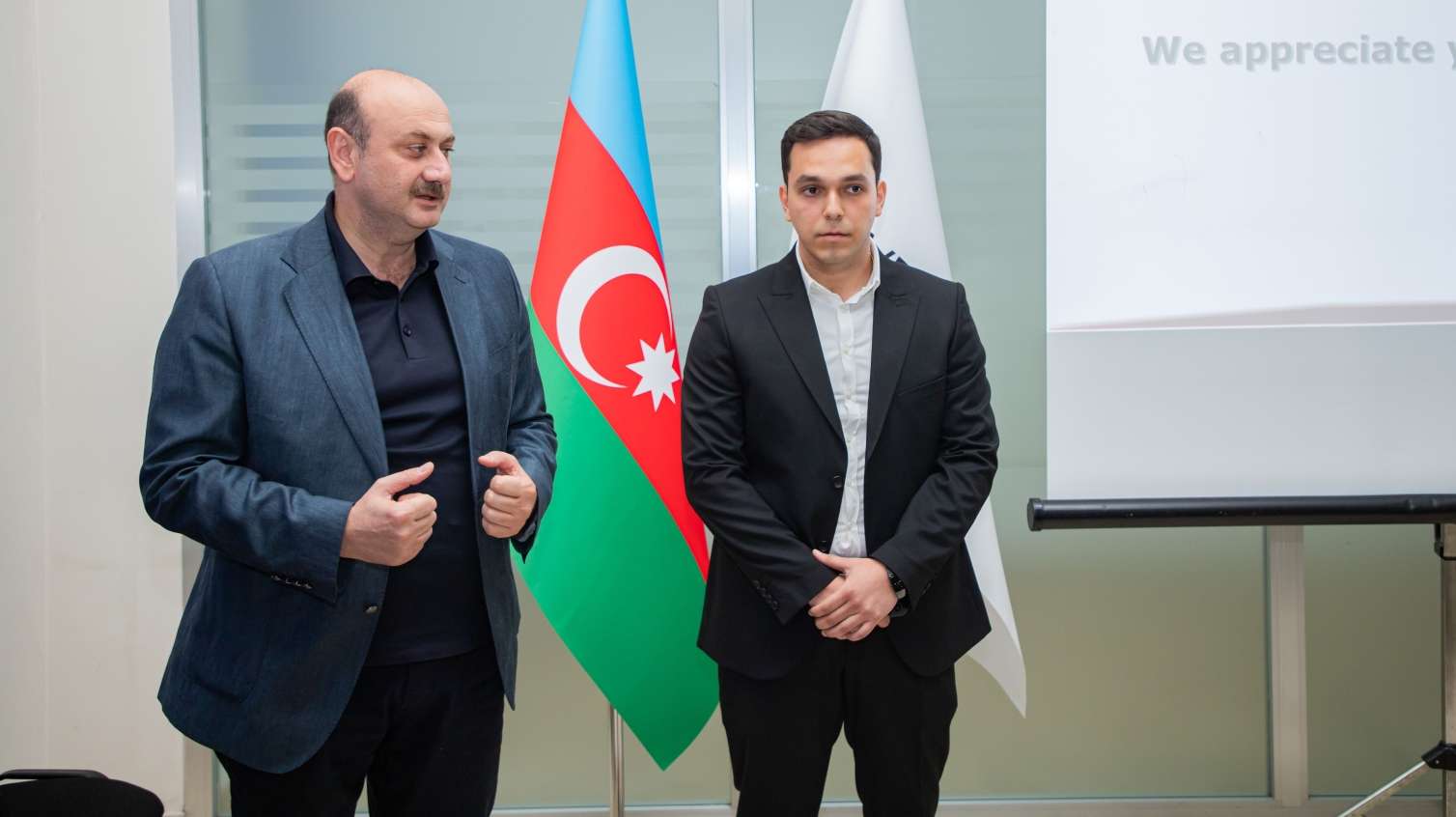 Özbəkistanlı tələbələr “Ulduz” şokolad fabrikində - FOTO  