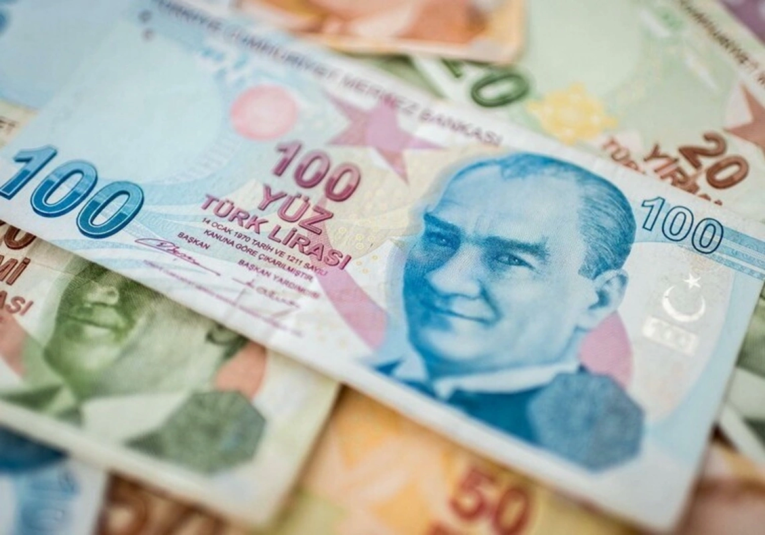 Türk lirəsi kəskin UCUZLAŞDI