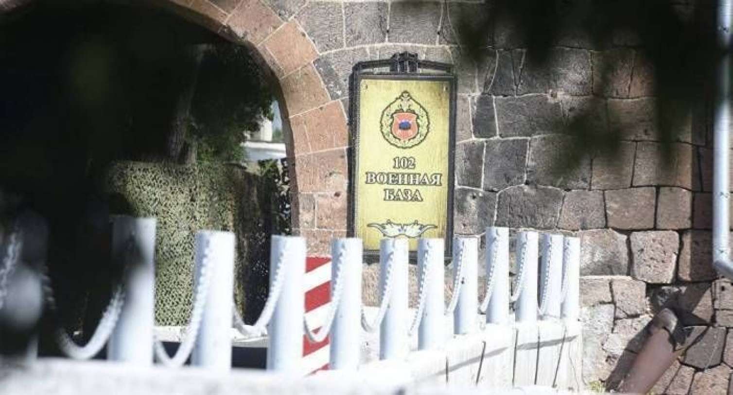 İrəvan üçün yeni sınaq:  Rusiya sərhədçiləri qalacaqmı? - FOTO