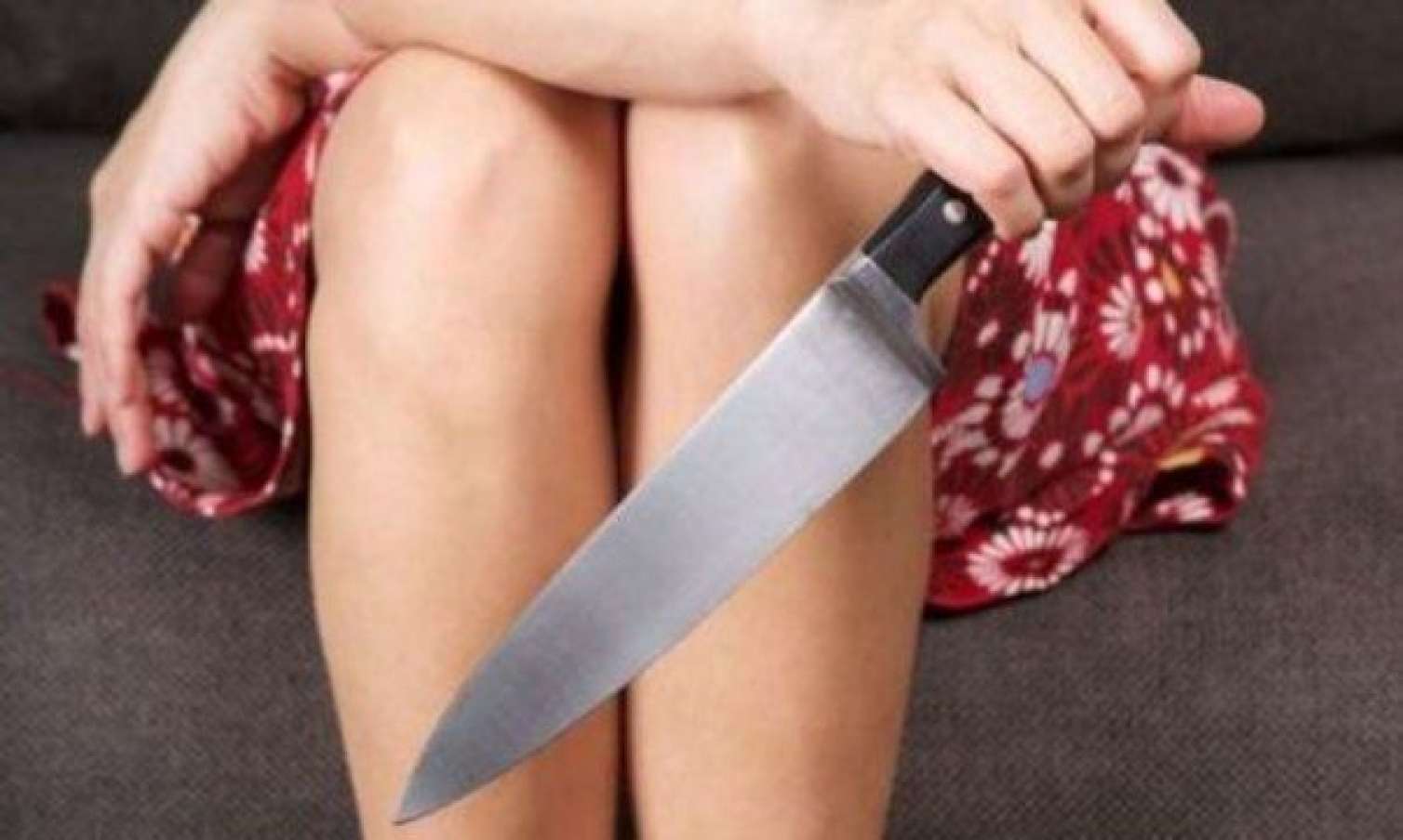 Bakıda qadın sevgilisini bıçaqlayıb öldürdü 