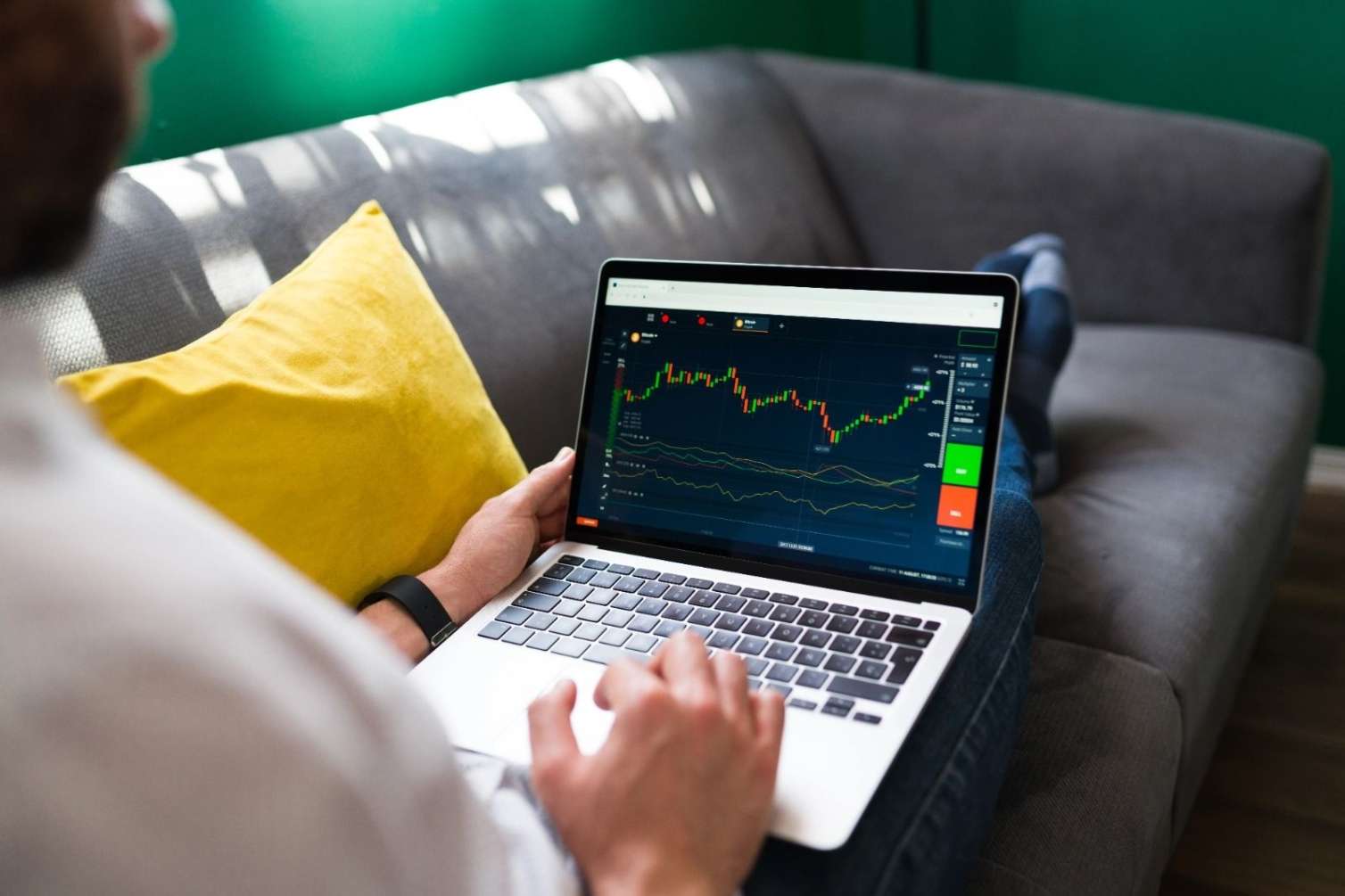 STProfit отзывы: почему платформа подходит для постепенного роста капитала 