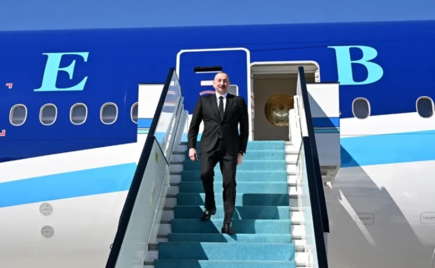İlham Əliyev Türkmənistanda belə QARŞILANDI
