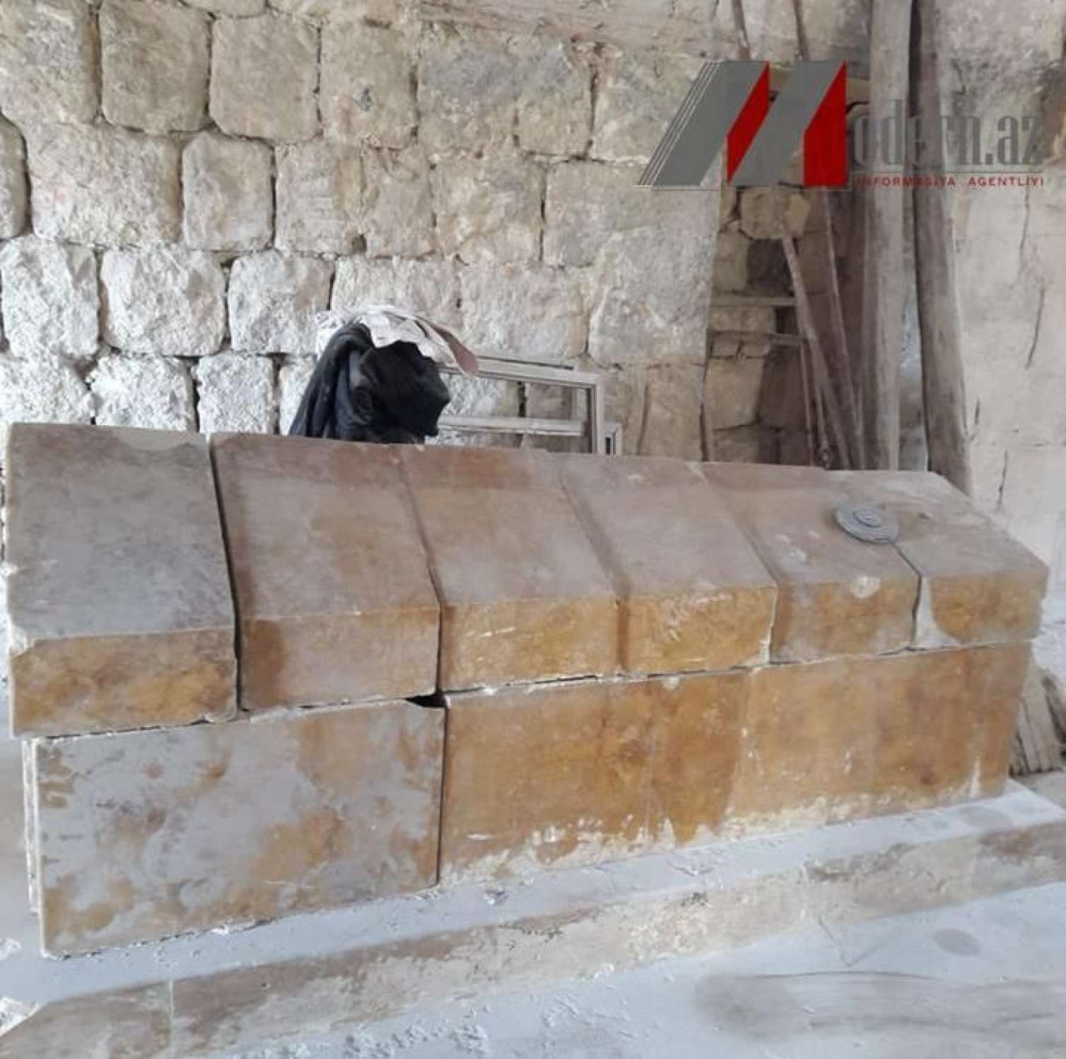 Nəsiminin məzarı Azərbaycana gətiriləcək? - FOTO