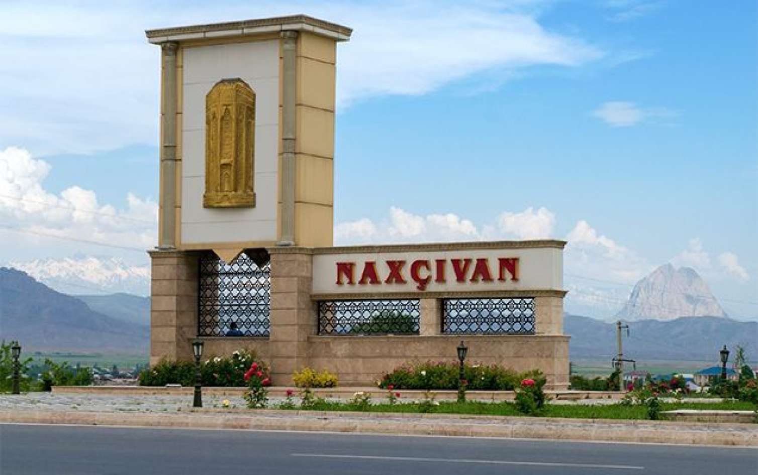 “Naxçıvana quru yolla keçid tələbi Ermənistan tərəfindən qəbul edildi” 