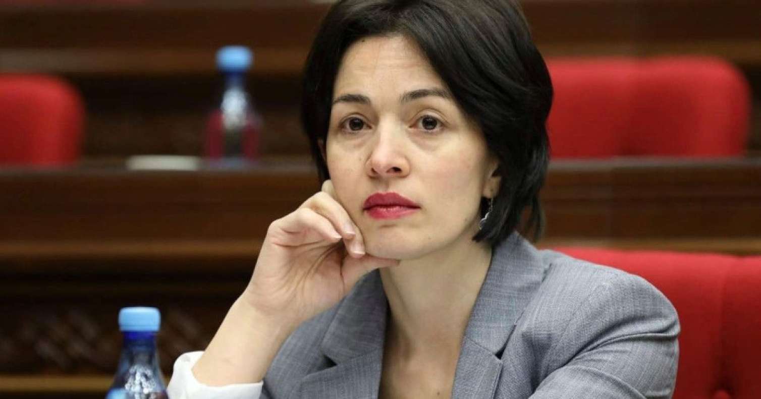 Erməni nazir İrana səfər edəcək 