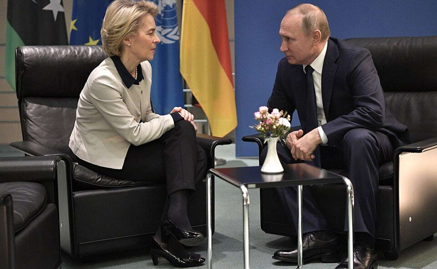 Avropa Komissiyasının prezidenti Putinə "yırtıcı" dedi 