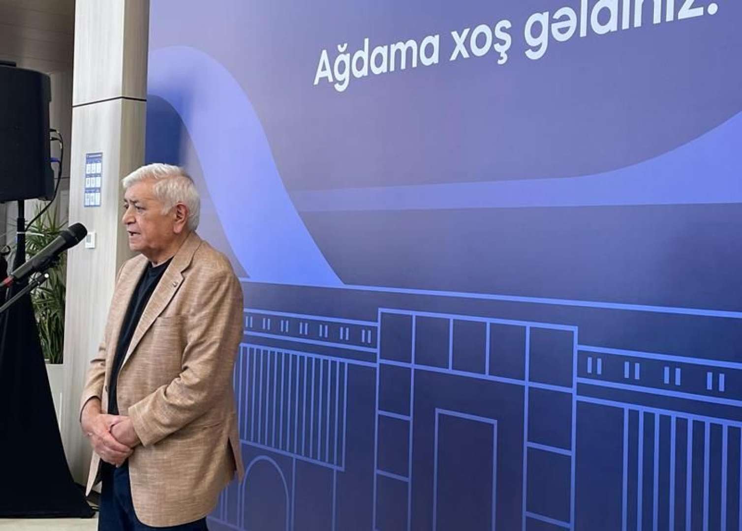 “Prezident Ağdamda növbəti paytaxtı tikir” - Aqil Abbas 