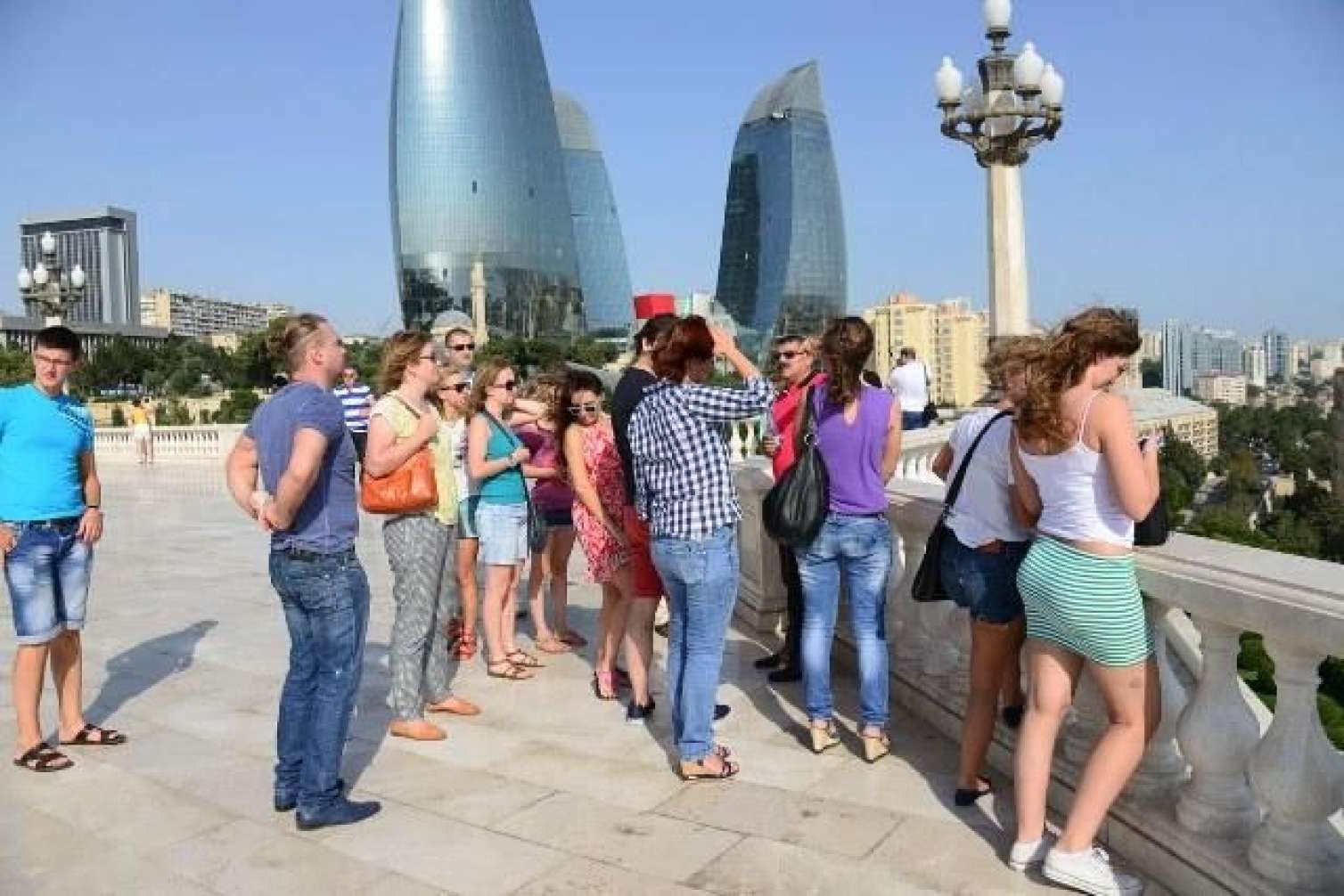 Turistlər Azərbaycanda ən çox nədən narazı qalıblar? - SİYAHI 