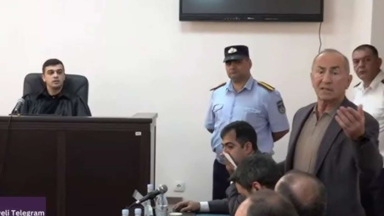 Köçəryanla bağlı məhkəmə davam edir 