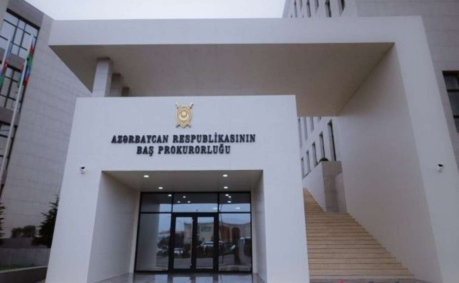 “Bəs deyirdiniz dərman içib, bıçaq yarasına nə deyirsiz?” – Qazax sakini baş prokurora müraciət etdi 