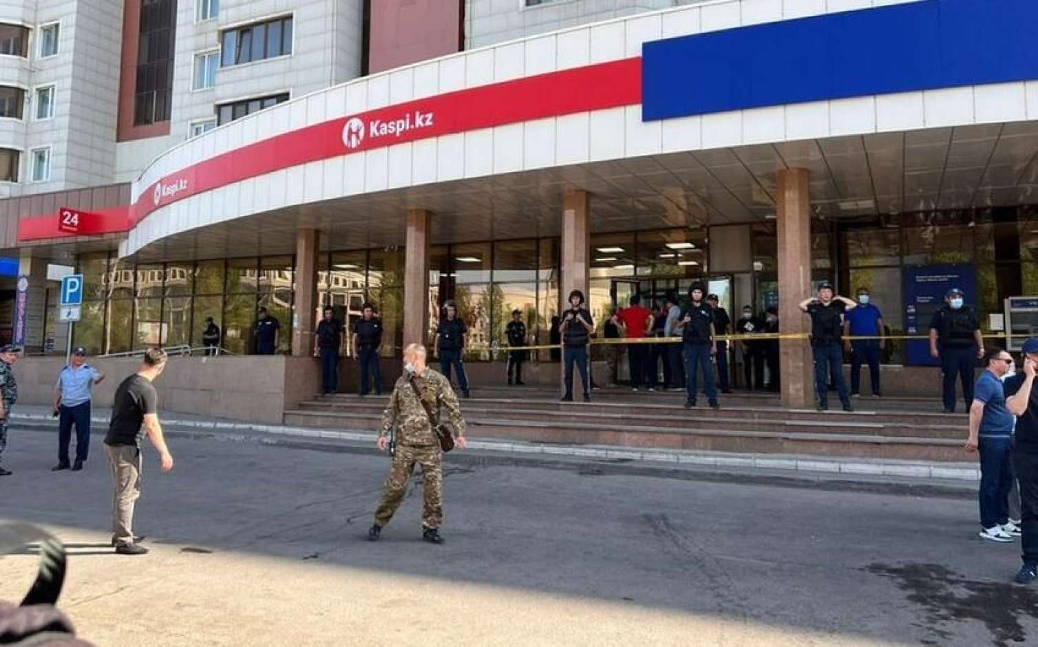 Qazaxıstan bankları insan oğurluğunda ittiham olunur 