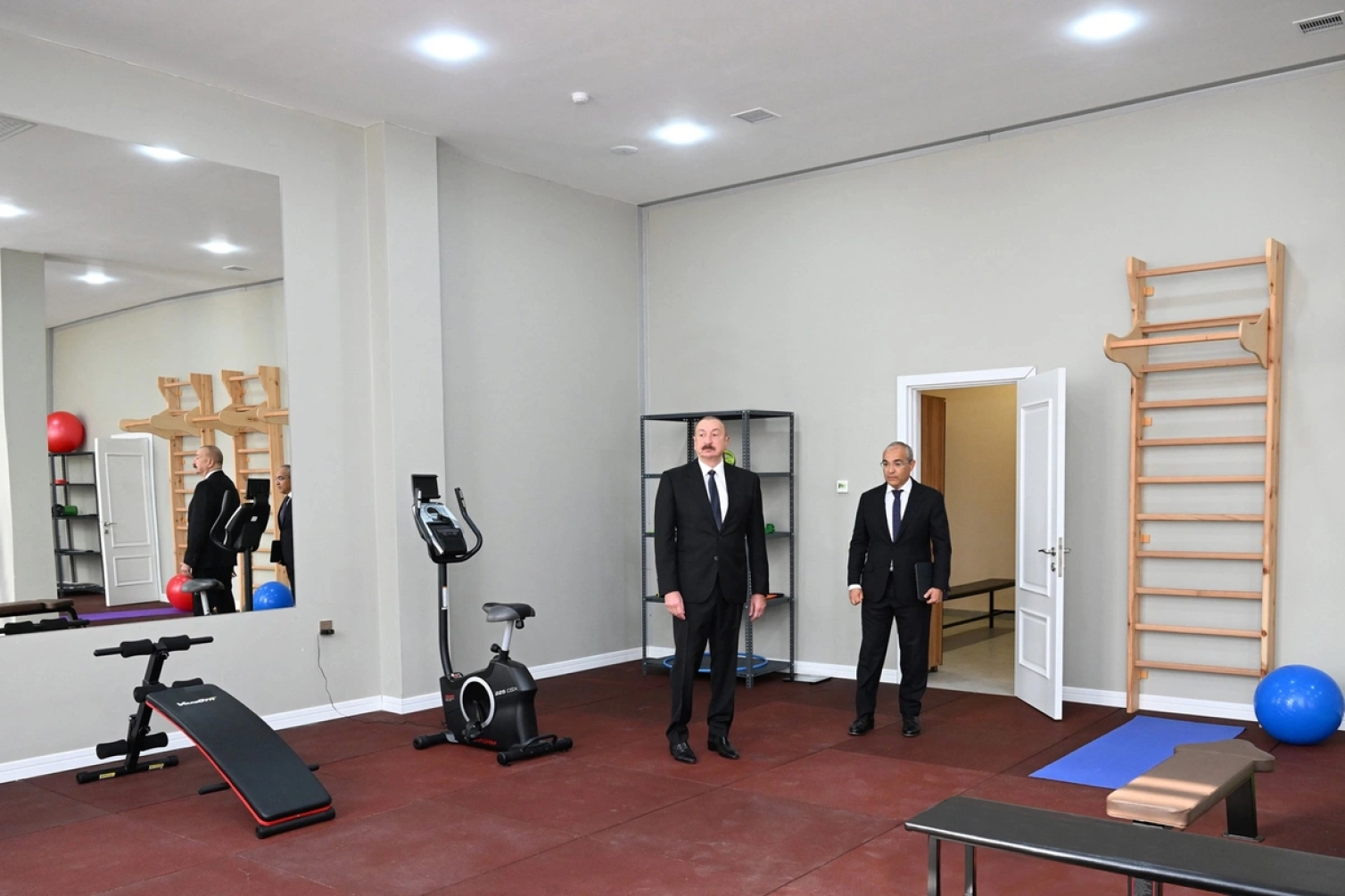 Prezident Yaradıcılıq Evinin açılışını etdi - FOTO