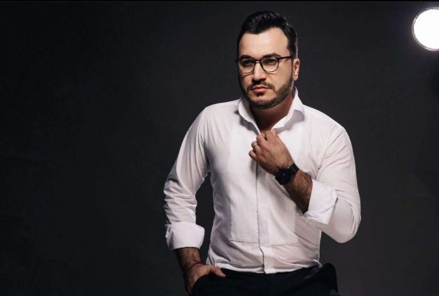Elvin virusa yoluxdu - "Heç bir müalicə kömək etmir" 