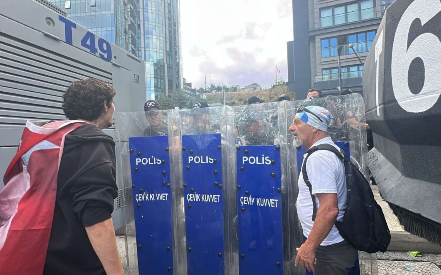 CHP daxilində dalğalanmalar: nə baş verir? - ŞƏRH 