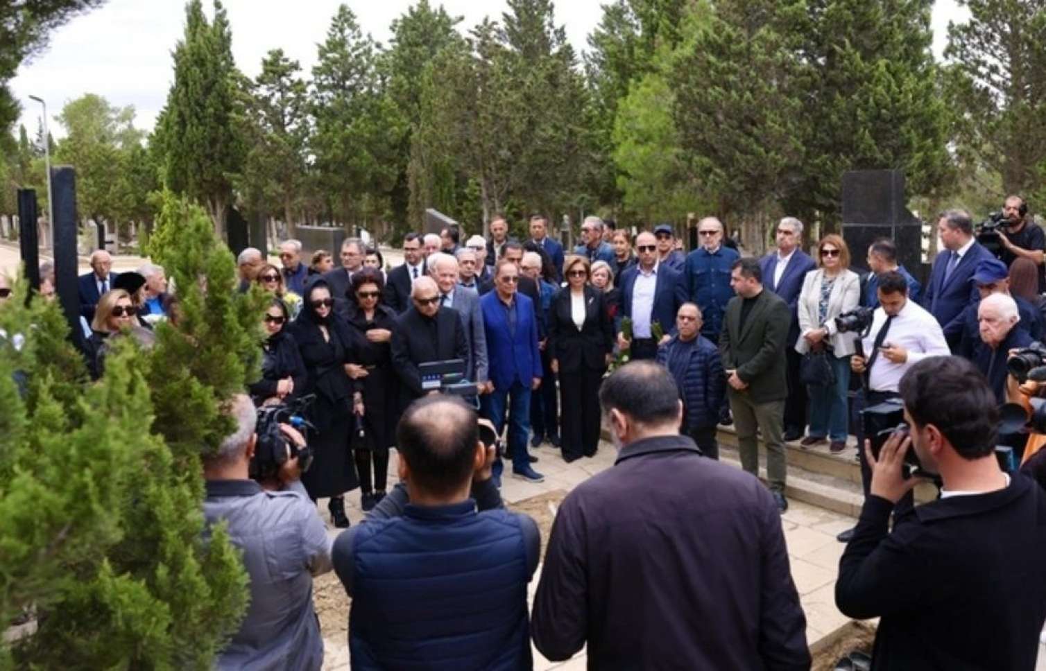 Hacı Murad Yegizarov dəfn edildi - YENİLƏNİB