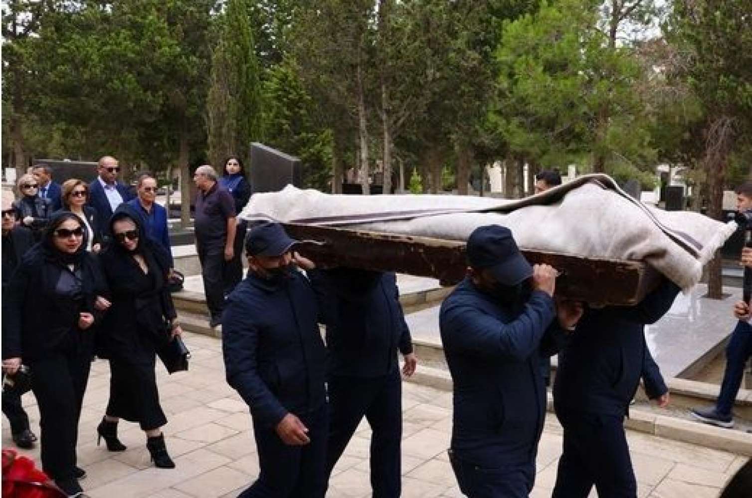 Hacı Murad Yegizarov dəfn edildi - YENİLƏNİB