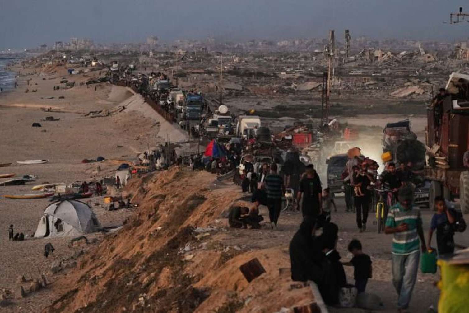 İsrail 48 saat vaxt verdi - Qəzza boşaldılır  - FOTO