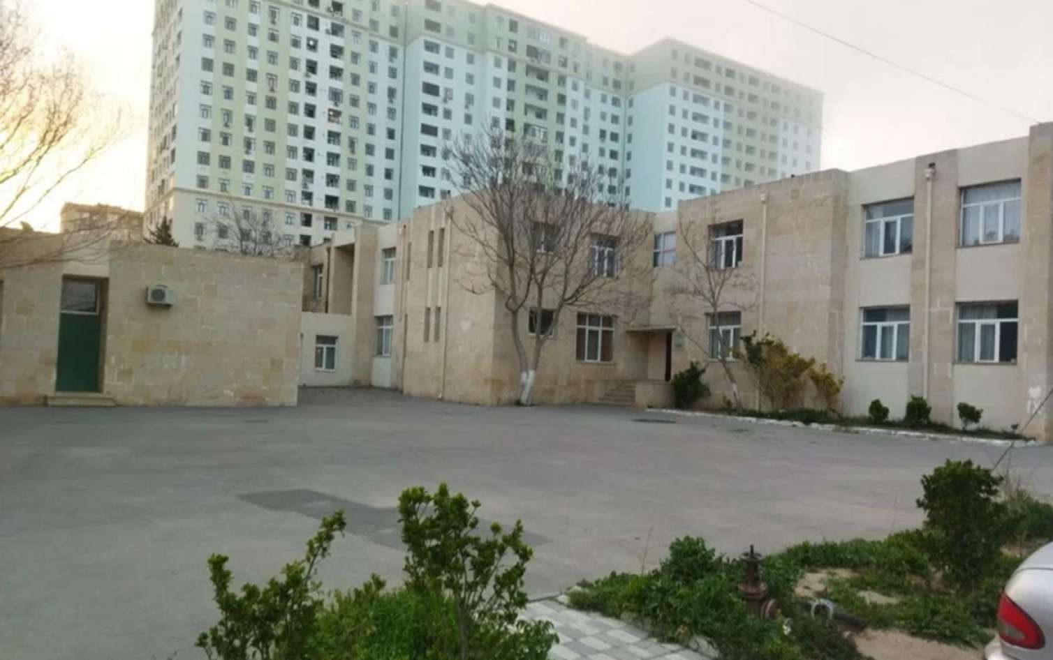 Bakıda bağçada bədbəxt hadisə - Azyaşlı yaralandı 