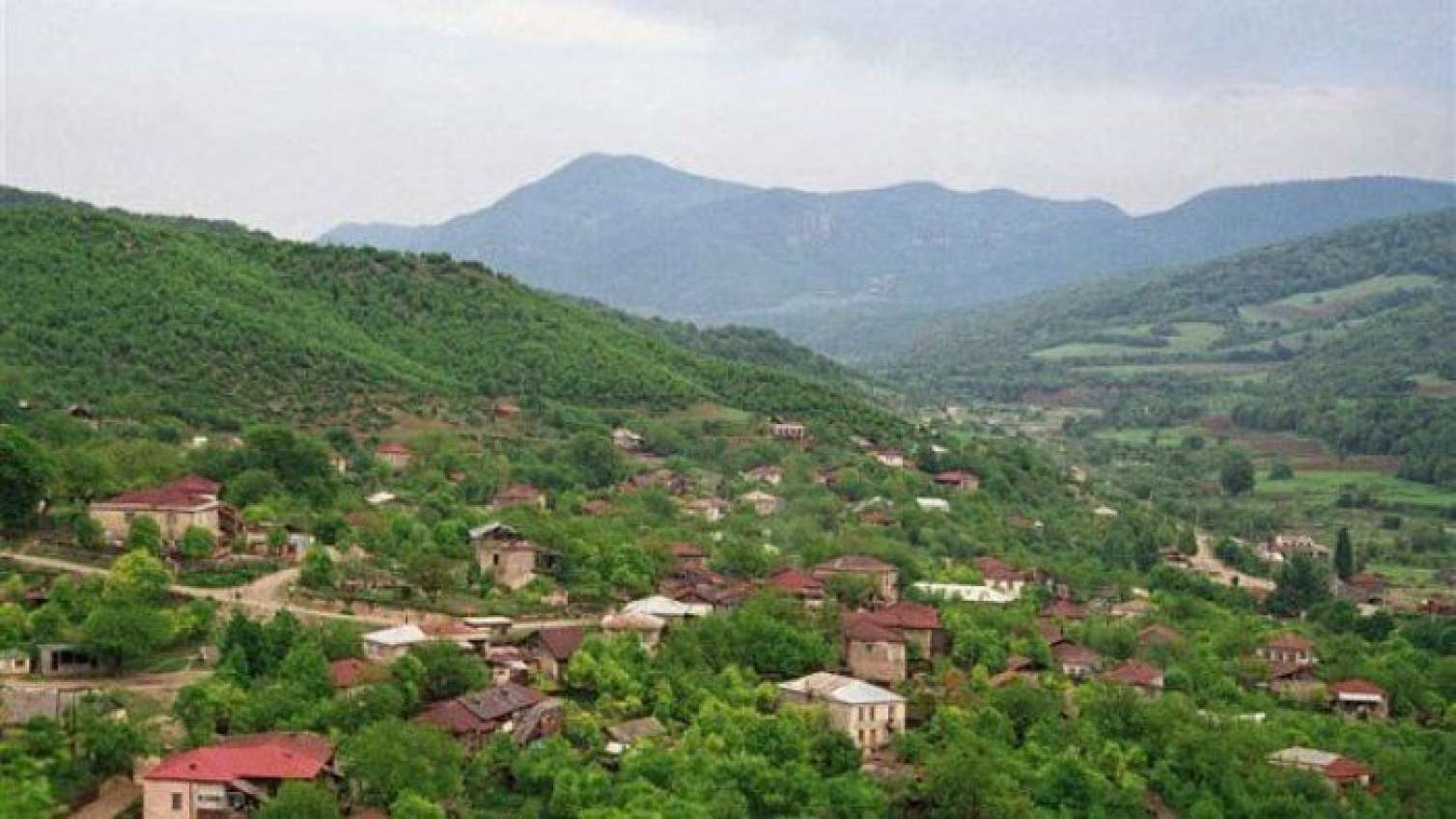 İlin sonunadək Xocavəndə 1552 ailə köçürüləcək 