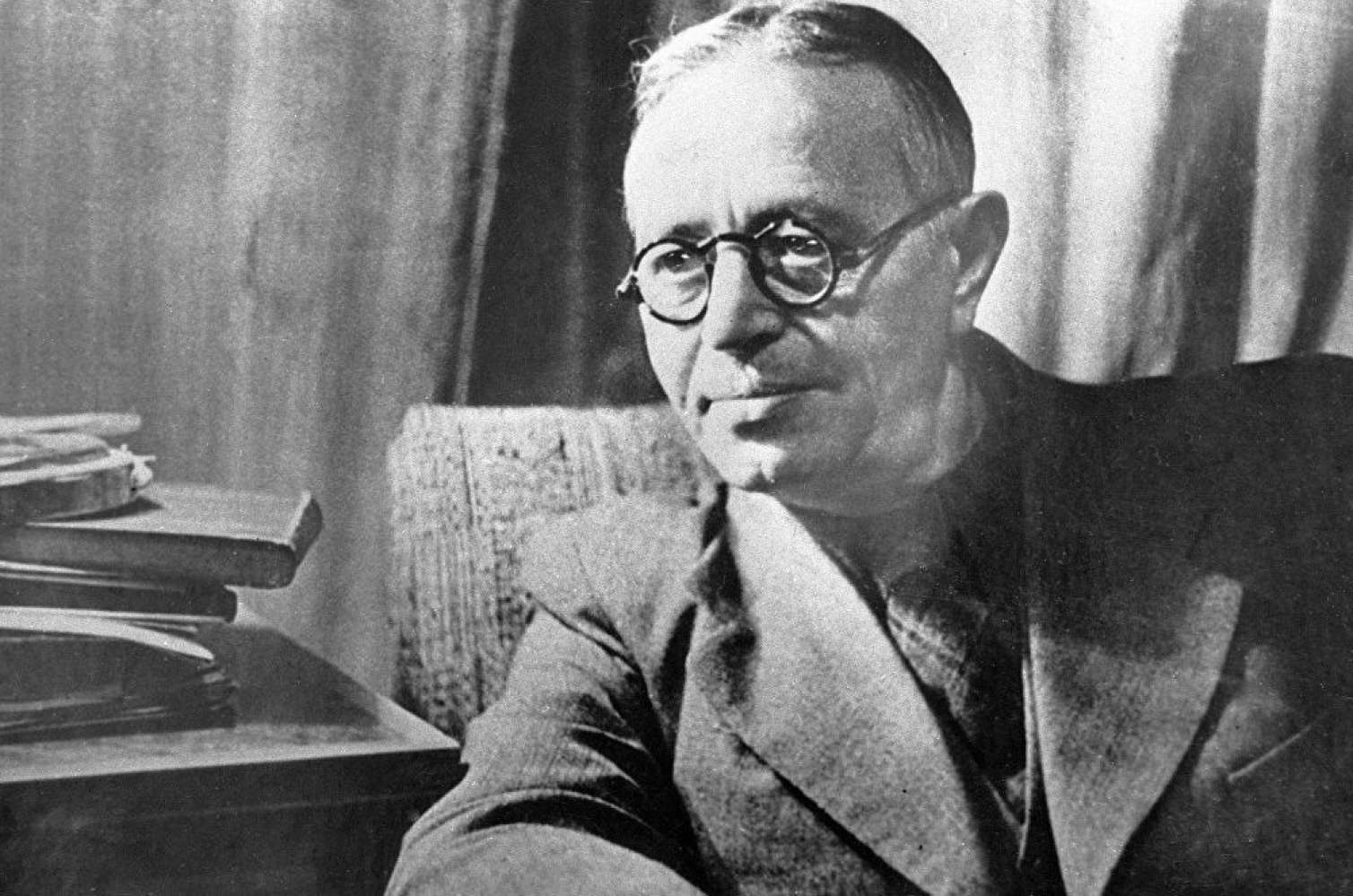 Ermənilərin "Arşın mal alan"ı təhrifi - Maqomayev nələr yazıb 