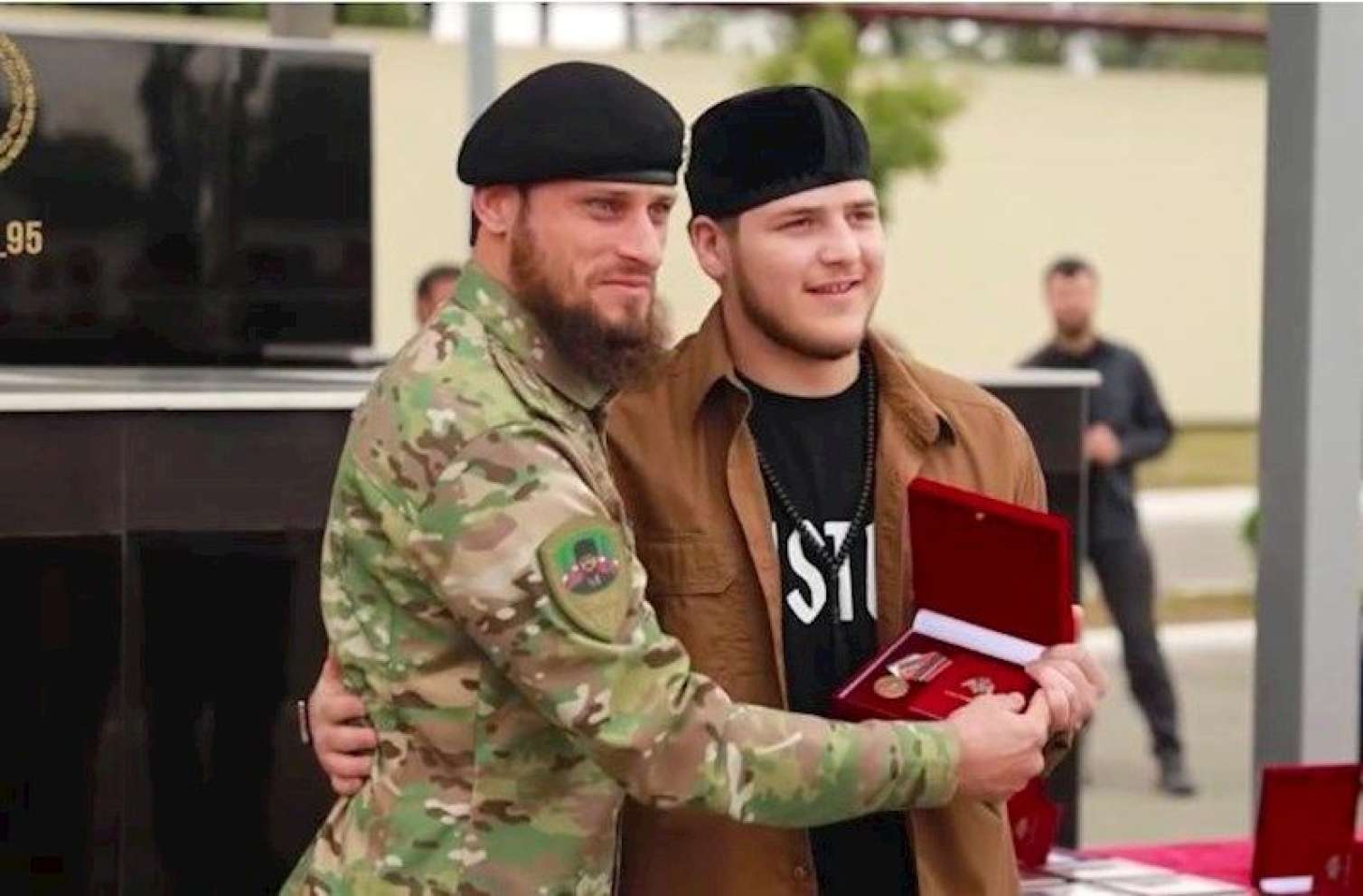 Kadırovun oğlu daha bir medal aldı 
