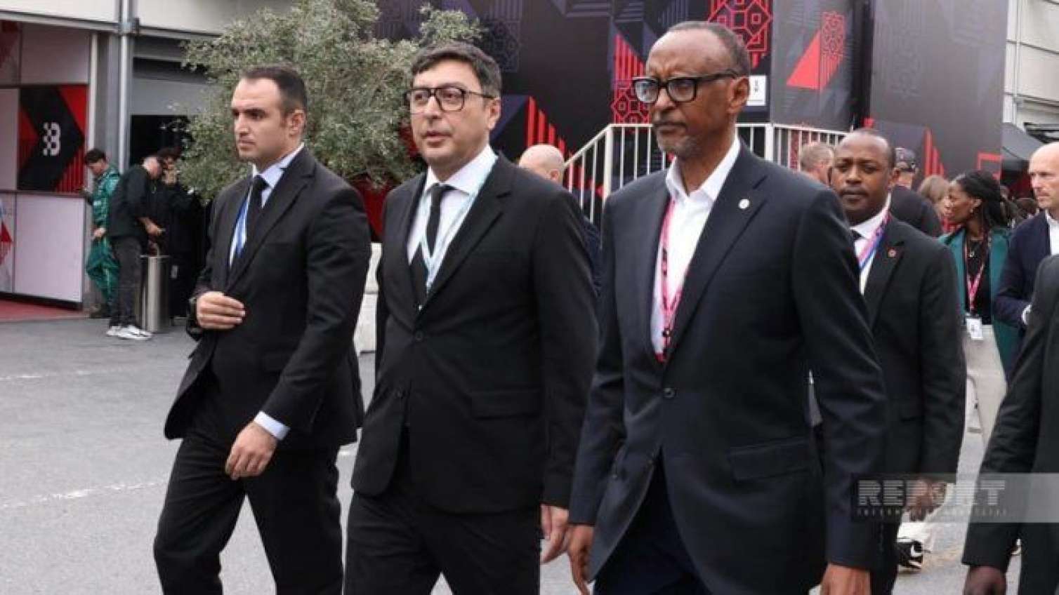 Ruanda Prezidenti Bakıdakı "Formula 1" yarışını izləyəcək - FOTO 