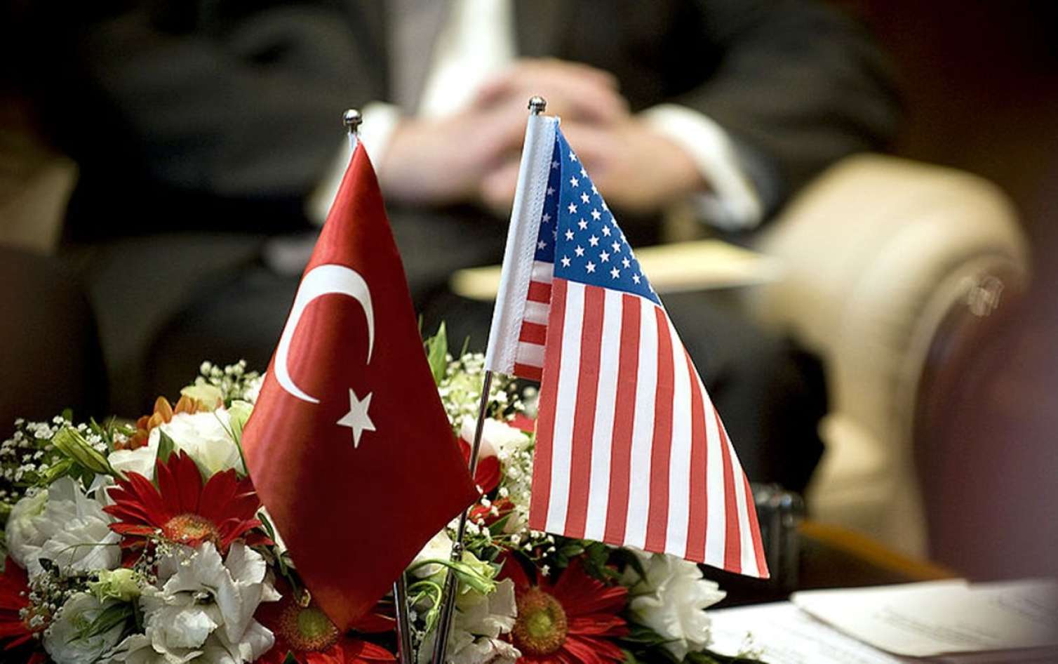 Türkiyə ABŞ məhsullarına əlavə idxal rüsumunu ləğv etdi - Spirtli içki, avtomobil...