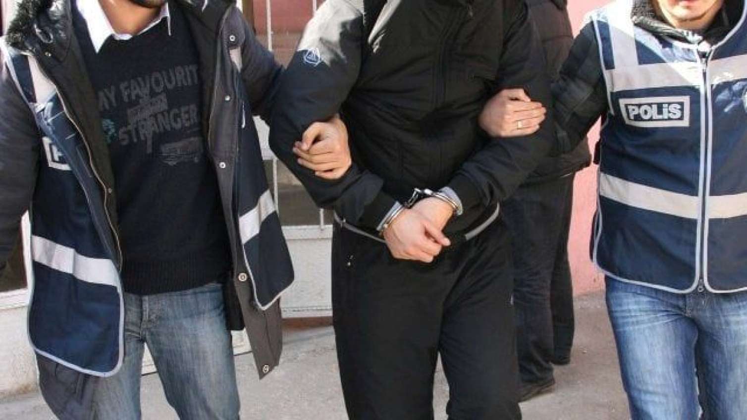 Yaxşıxan bələdiyyəsinin AKP-li başçısı həbs edildi 