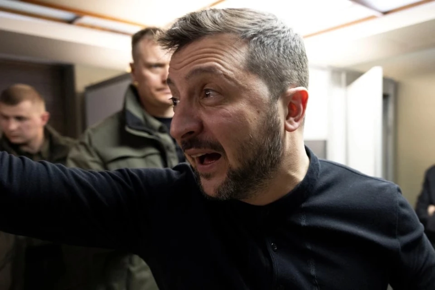Zelenskiy Putinlə görüşü barədə suallara cavab verməkdən imtina etdi 