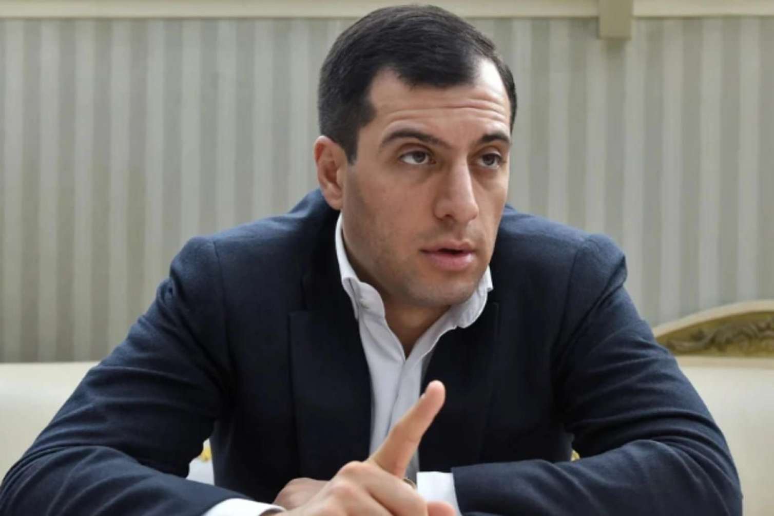 Ermənistan vətəndaşı Rusiyada məhkəmə zalından qaçdı 