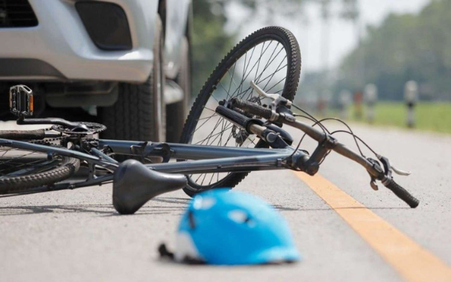 Avtobus velosipedçini vurub öldürdü 