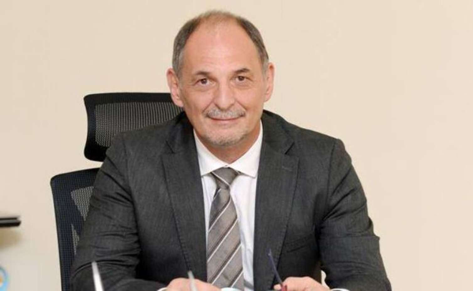 Nazir müavininin qanunsuz göstərişi... - Sahibkarlar etiraza qalxdı - Monopoliya yaradılır? 