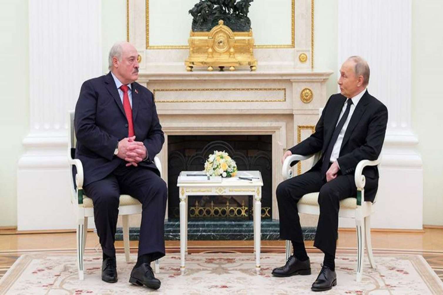 Putinlə Lukaşenkonun görüşü 5 saatdan çox davam etdi 