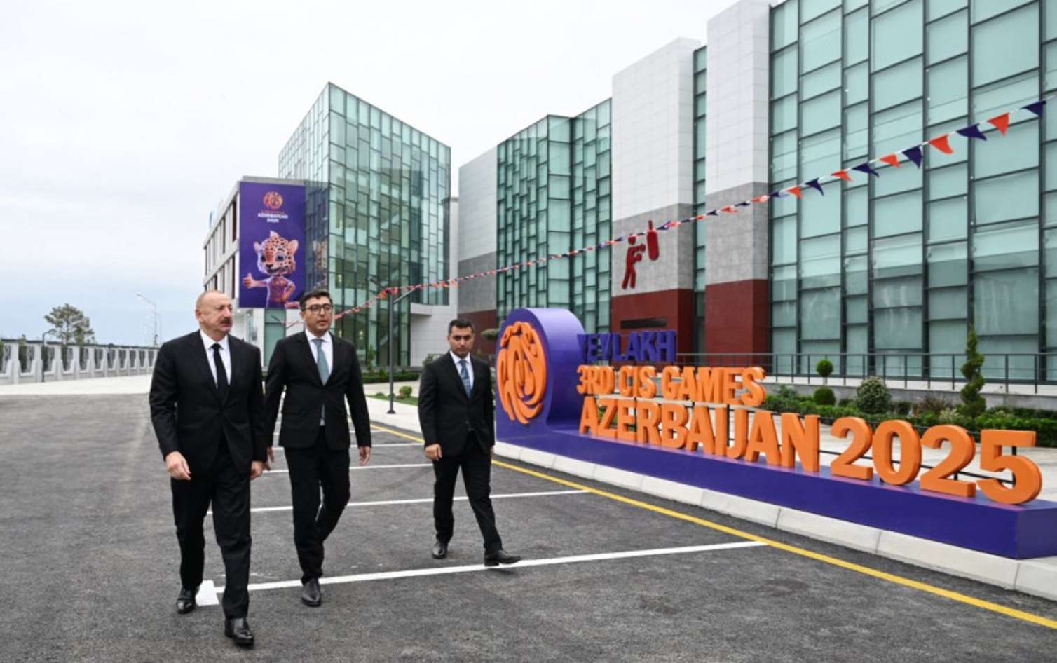 Prezident Yevlaxda açılış etdi - FOTO