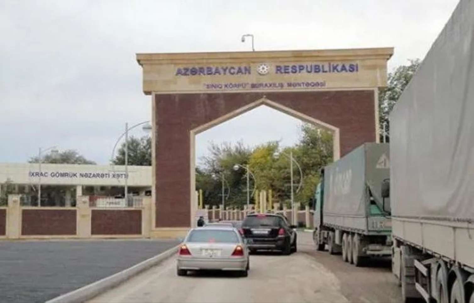 Gürcüstanda Azərbaycandan gələn maşında 50 milyonluq heroin TAPILDI 