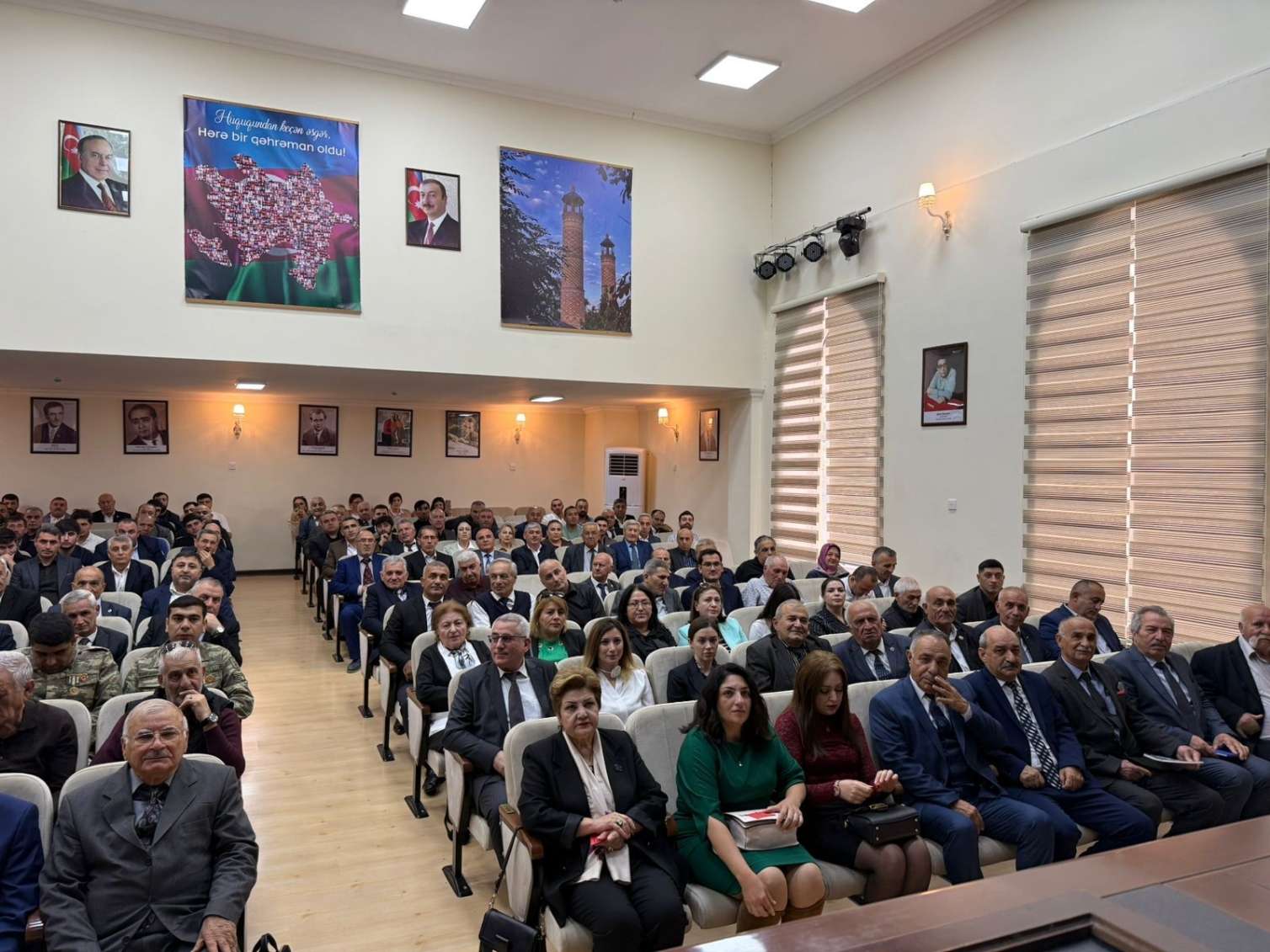 VHP Ali Məclisinə yeni sədr seçildi - FOTO