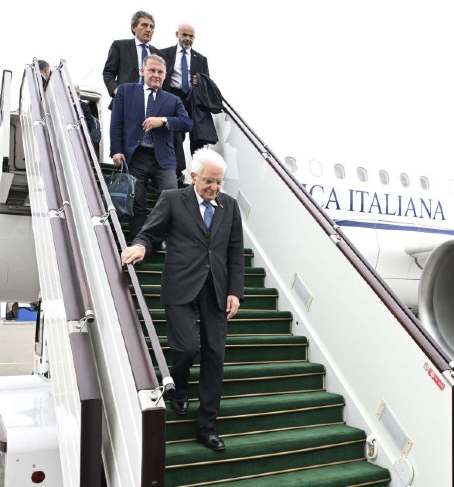 İtaliya Prezidenti Azərbaycana gəldi - FOTO
