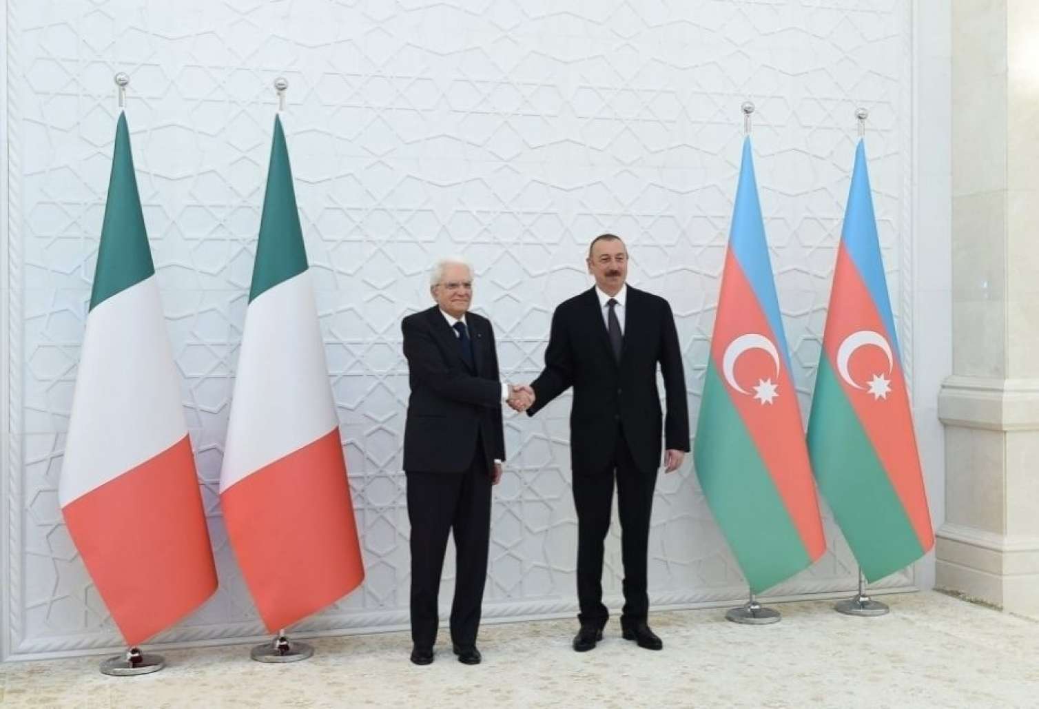 İlham Əliyevin Sercio Mattarella ilə təkbətək görüşü keçirilir 