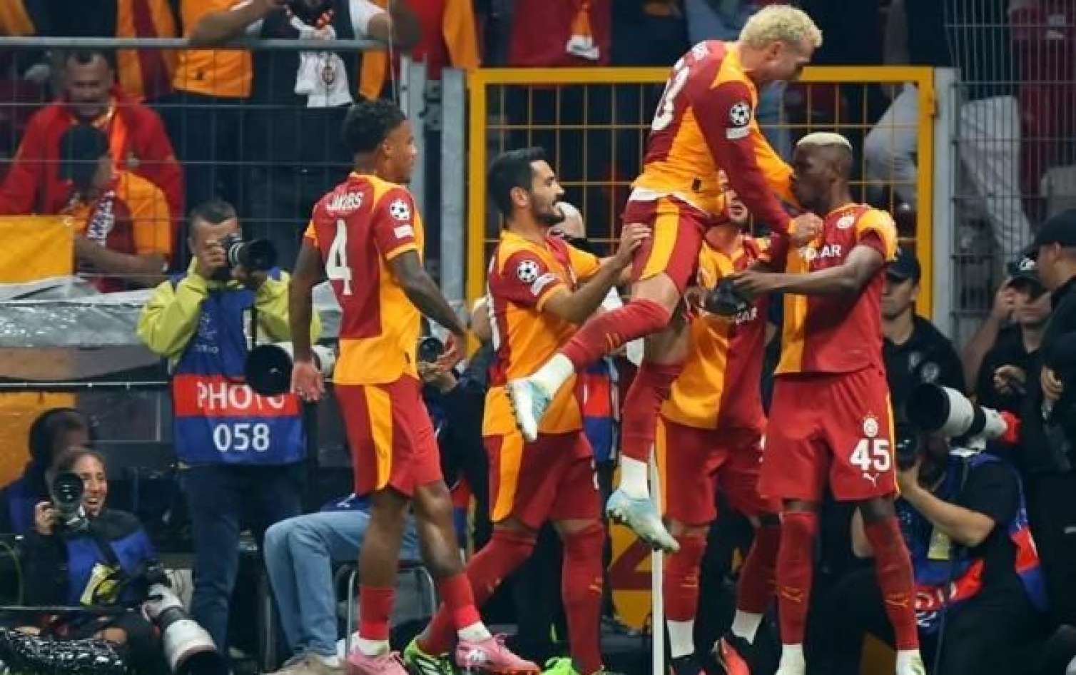 Qalatasaray” “Liverpul”u məğlub etdi  