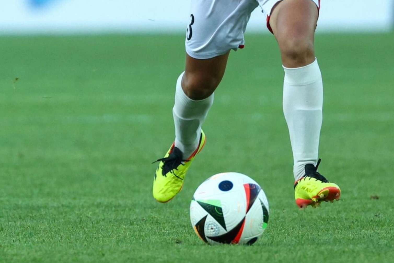 22 yaşlı futbolçunun ürəyi dayandı - FOTO