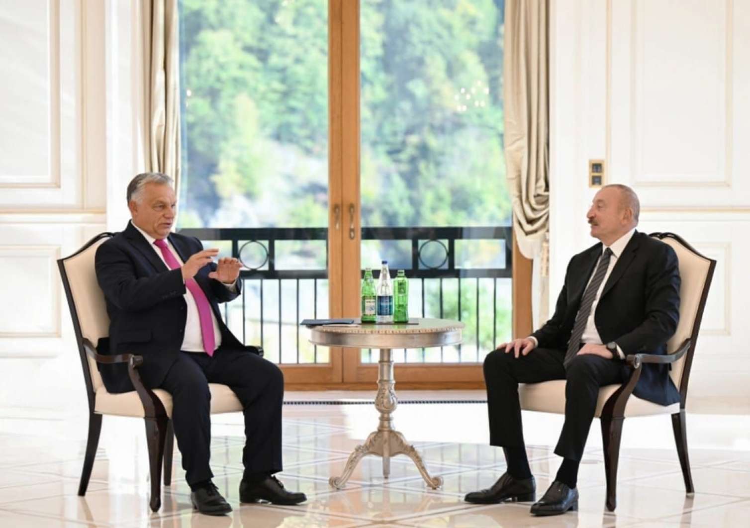 İlham Əliyev Qəbələdə Viktor Orban ilə görüşdü 