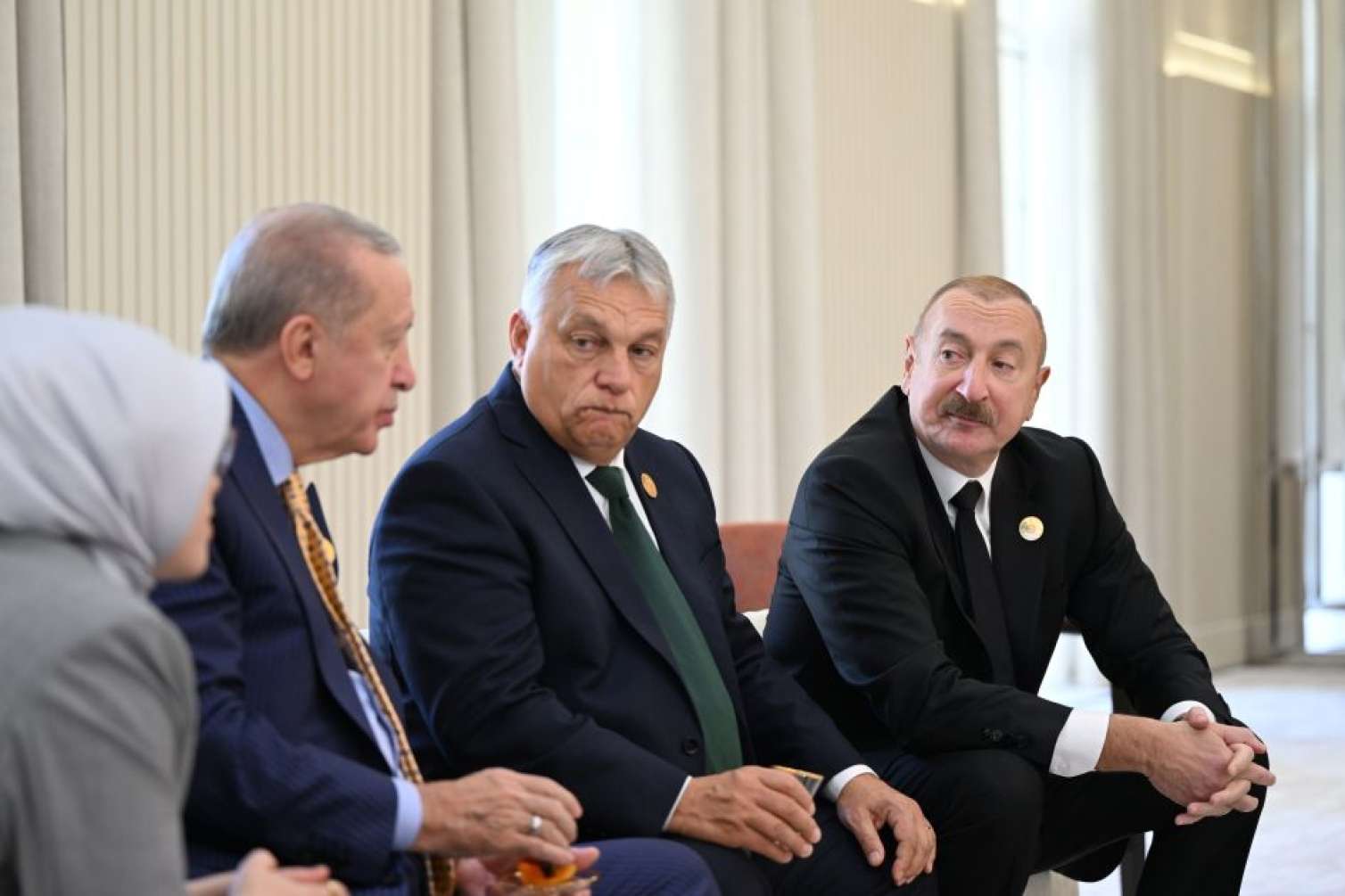 Liderlər çay süfrəsi arxasında…  - FOTO