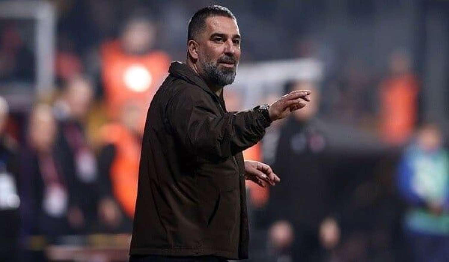 Arda Turan “Qarabağ”ın futbolçusuna "elçi düşüb" 