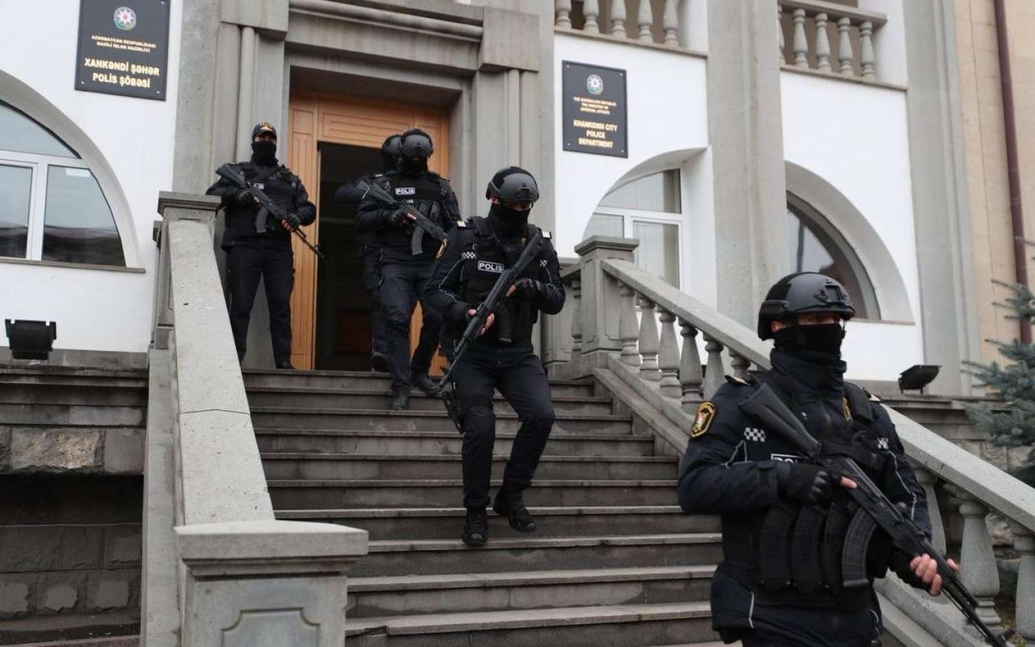 Polis Xankəndidə təcili əməliyyat keçirdi - Silahlılar saxlanıldı