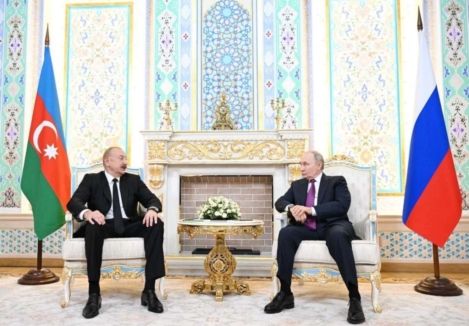  Putin: Təyyarəyə raket deyil, onun qırıntıları dəyib 
