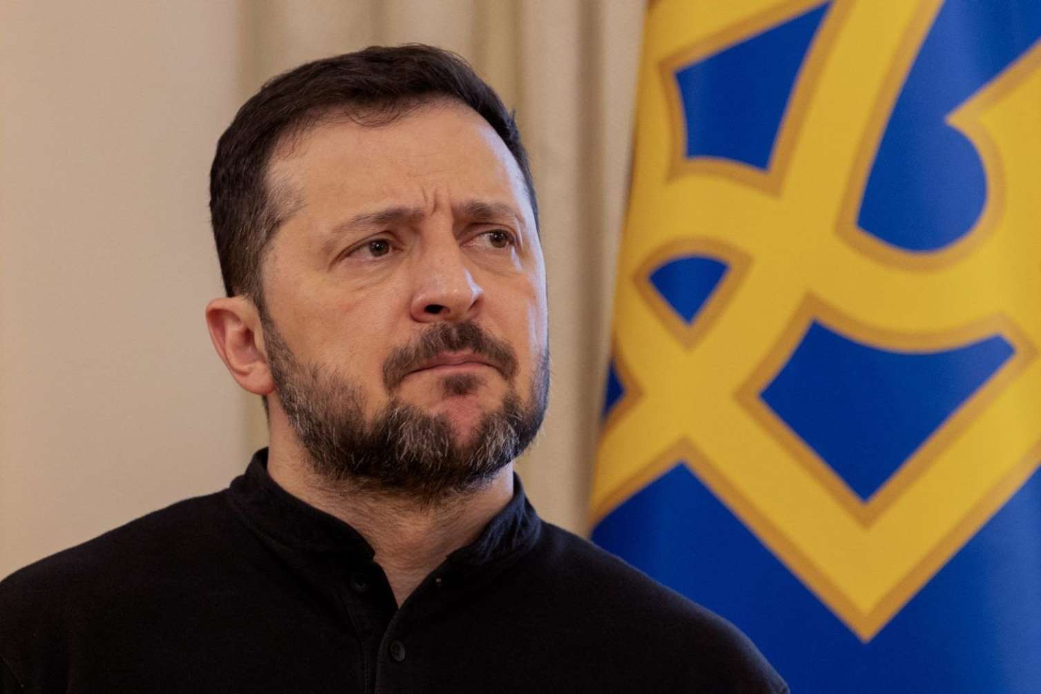 Zelenski: “Putin böyük müharibəyə başlayacaq” 